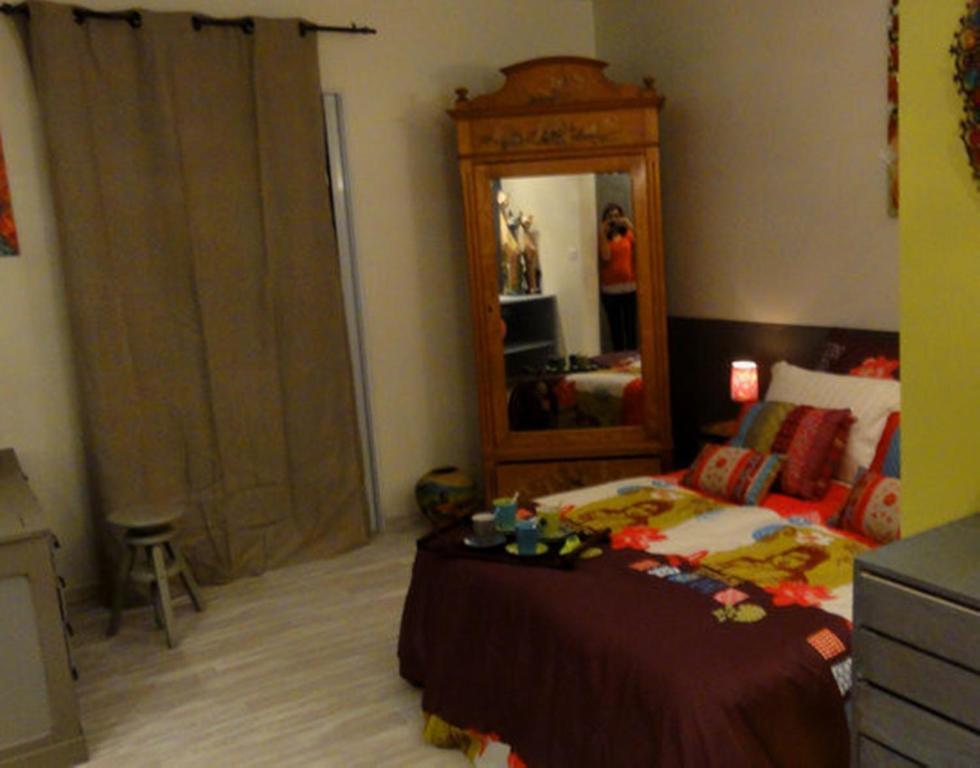 Saint-Martin-Belle-Roche Chambre D'Hotes Au Fil De L'Eau الغرفة الصورة